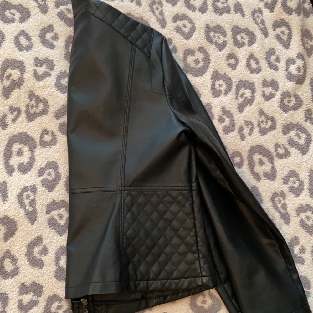 Faux leather jacket - Picture 4 of 4